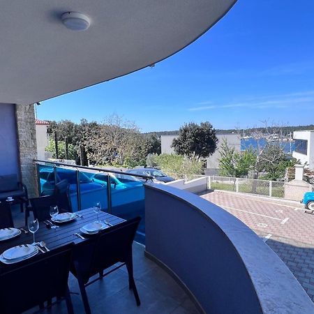 Seascape Residence Pjescana Uvala Εξωτερικό φωτογραφία
